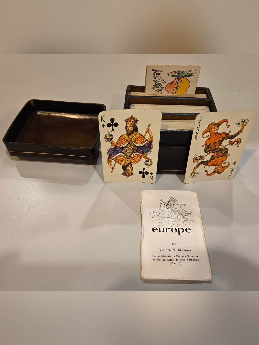 Vintage 1940's Italian Leather Playing Card Box With Cards